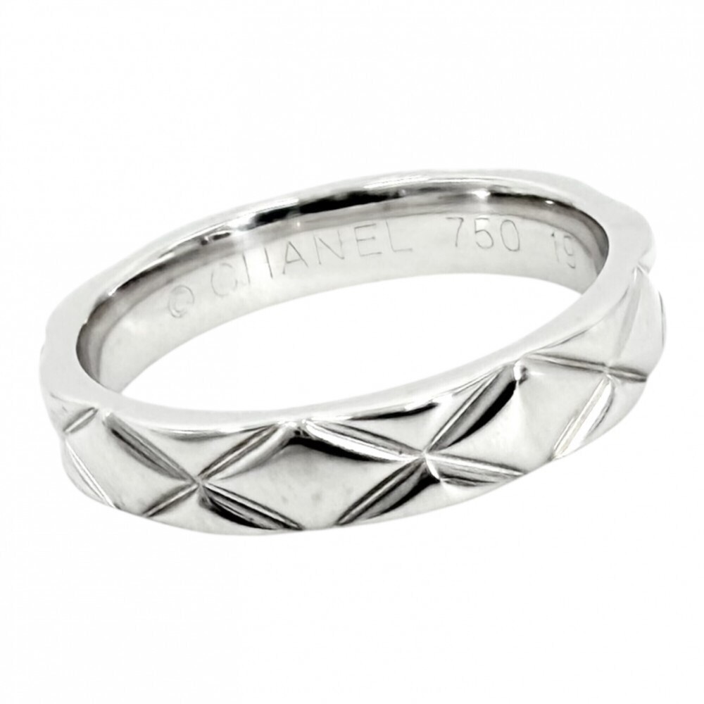 CHANEL 18k Silver Ring
